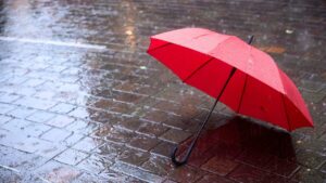 緑地公園駅すぐのまほろばカイロでは、気象病の症状に対する施術も行っております。