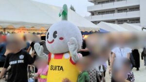 2025年吹田ゆかたまつりに登場したすいたん