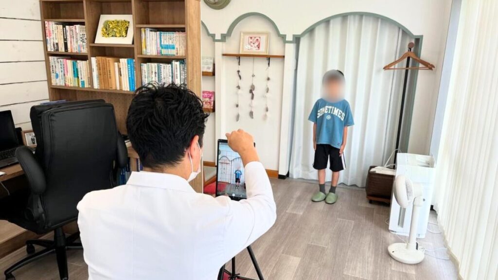緑地公園まほろばカイロプラクティックの施術室はお子さまでも安心できる明るい雰囲気