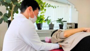 歩けるけど痛いぎっくり腰など、腰痛の施術事例を紹介しています